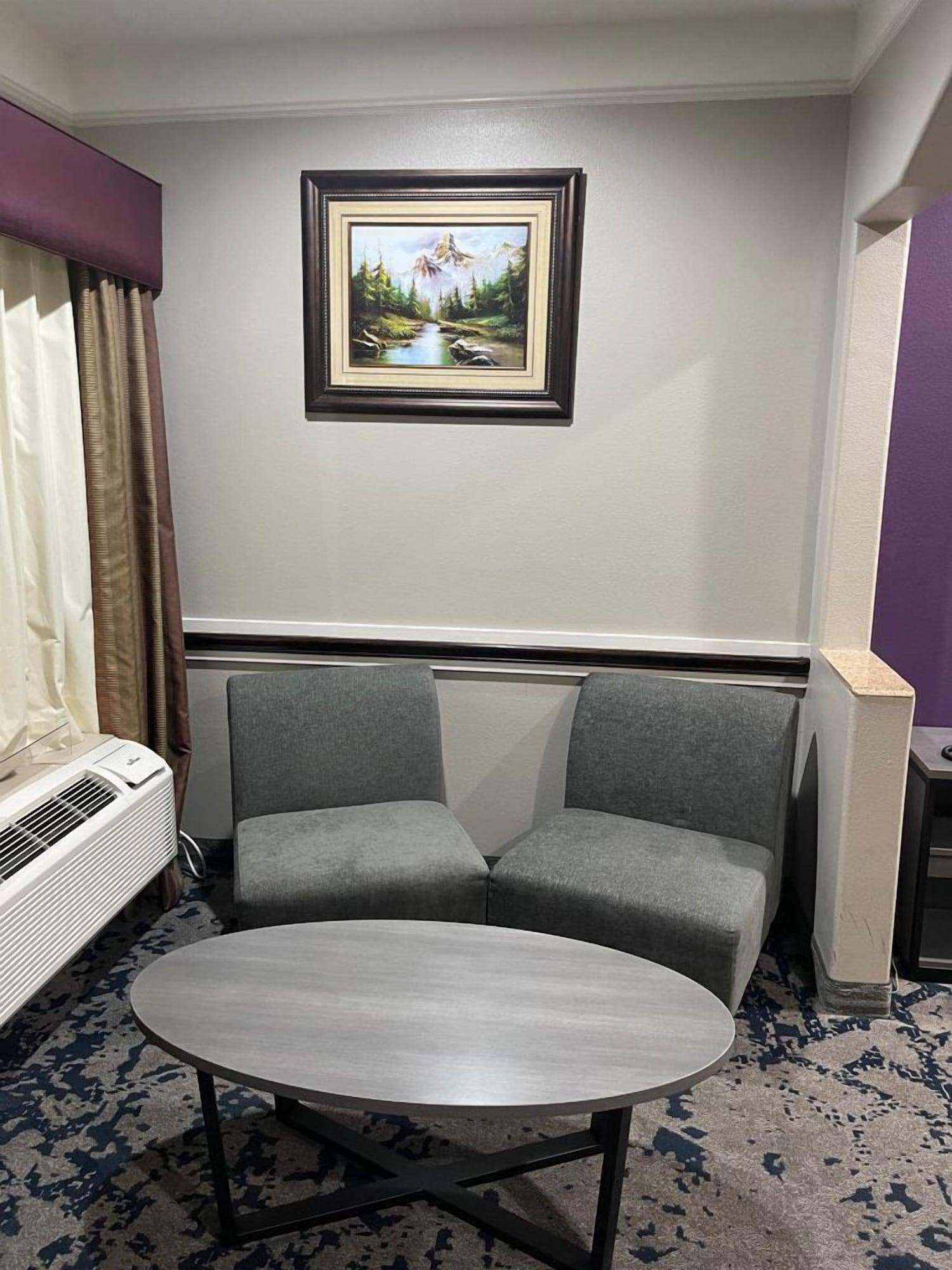 Scottish Inn And Suites Алвин Екстериор снимка